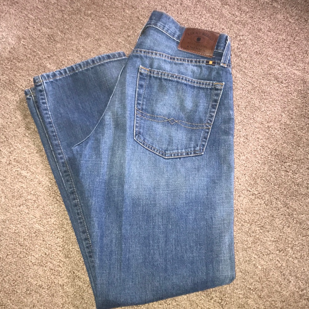 32x30 Lucky Brand Jeans 221 Original Straight